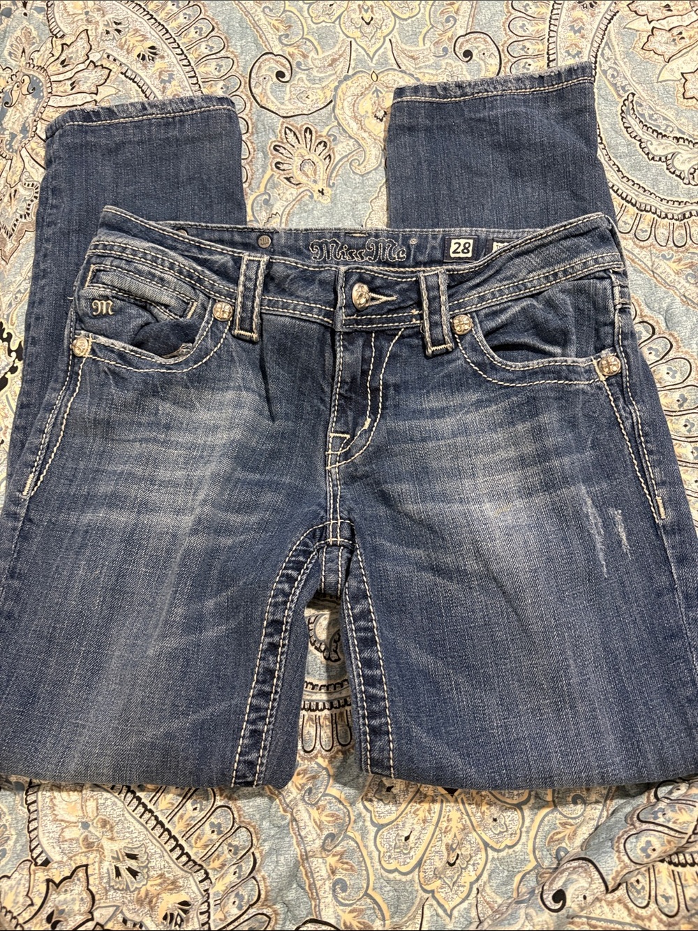 Miss Me Indigo Wash Low Rise Jeans with Contrast Stitching